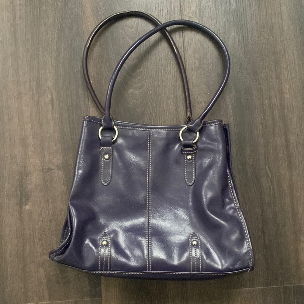 Purple multi-sectioned bag
